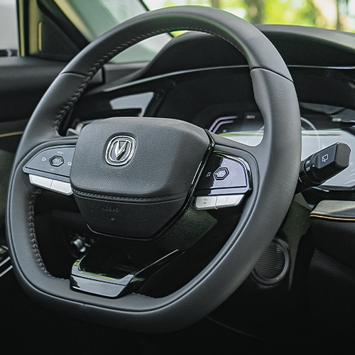 X7 interior 3